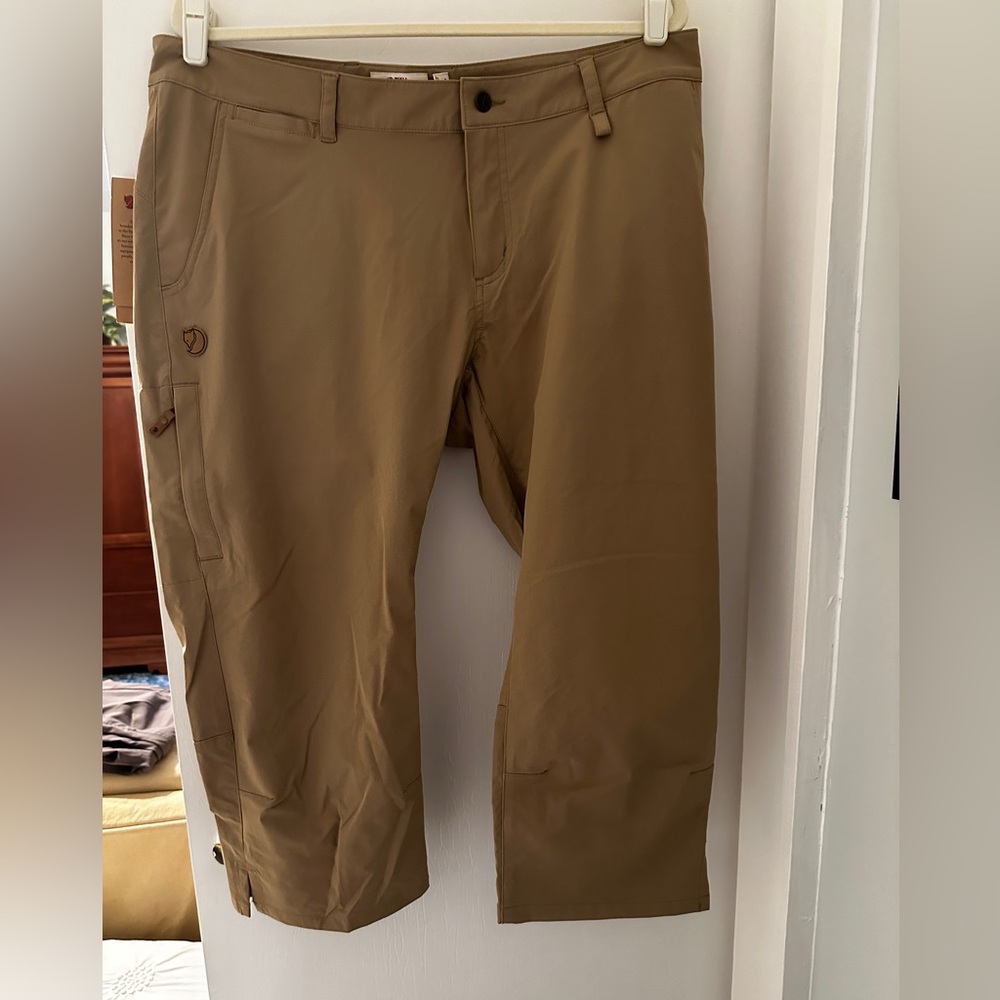 Fjallraven Abisco Capris size EU48, US16 khaki